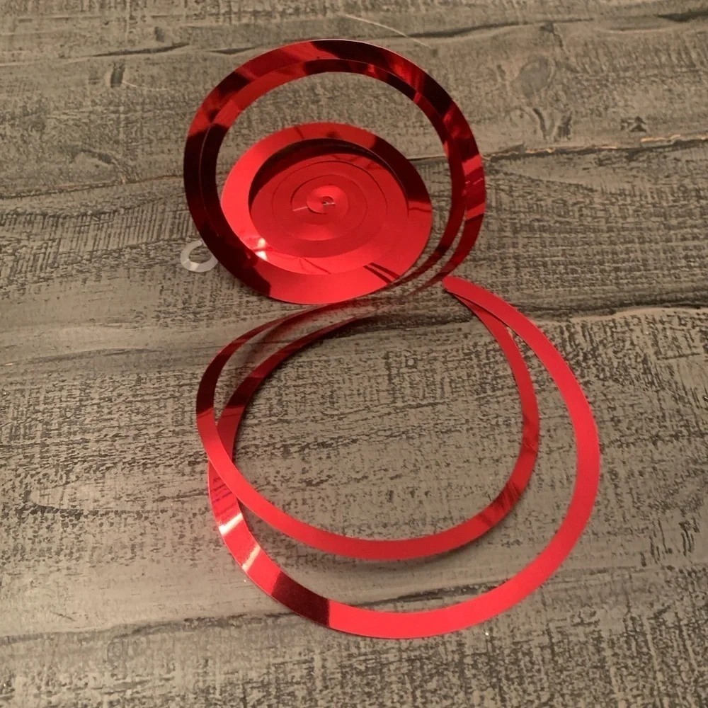 Metallic & Matte Foil Hanging Swirlies, perfect for parties, EUC, 18 swirlies
